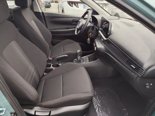 Hyundai Bayon Select