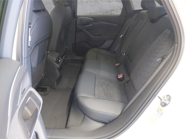 Audi A6 e-tron Avant Quattro