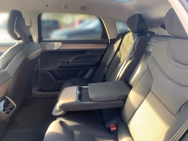 Volvo ES90 Extended range Single motor Ultra