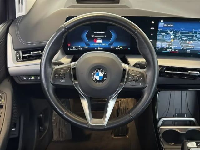 BMW 220 220i Active Tourer