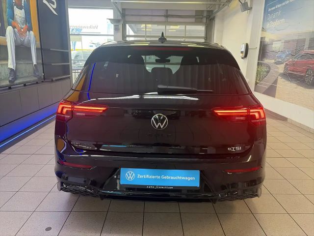 Volkswagen Golf 1.5 TSI DSG