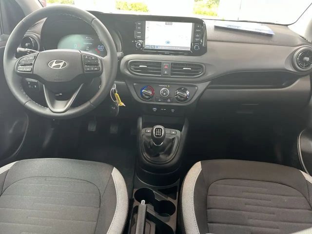 Hyundai i10 1.0 2WD Trend