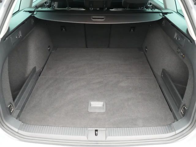 Volkswagen Passat Business DSG Variant