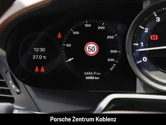 Porsche 992 4 Coupé Targa