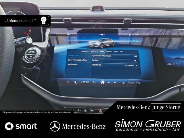 Mercedes-Benz E 220 AMG Line E 220 d Sedan