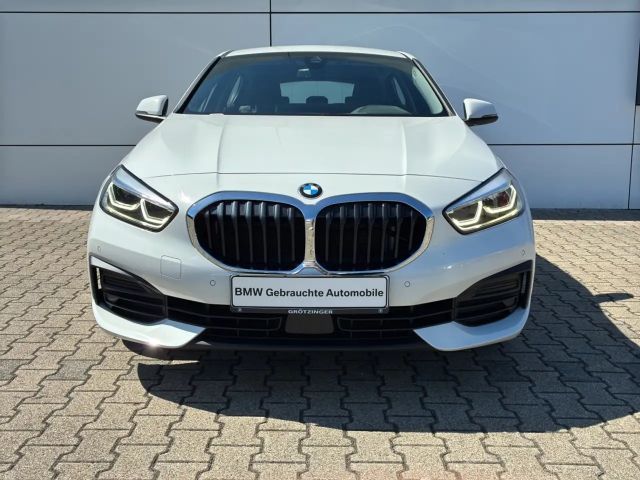 BMW 118 118d Sedan