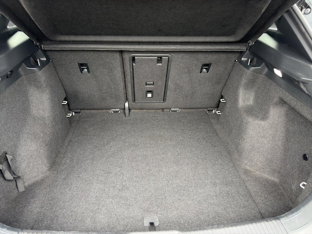 Volkswagen ID.4 Schuko QO Navi+ LM19 Velours