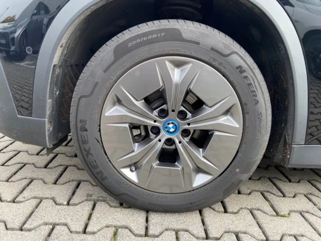 BMW iX1 xDrive