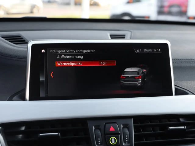 BMW X1 Sport Line sDrive18i