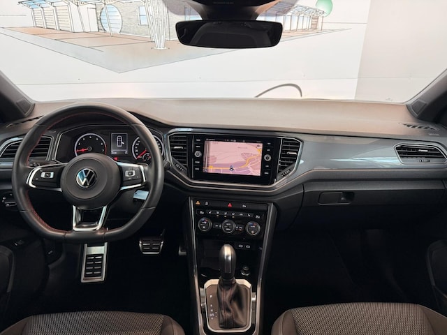 Volkswagen T-Roc 1.5 TSI DSG Sport