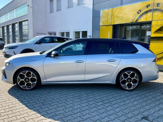 Opel Astra Sports Tourer Ultimate