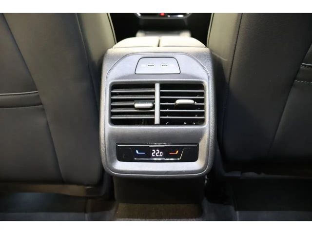 Volkswagen Passat 2.0 TDI Business DSG Variant