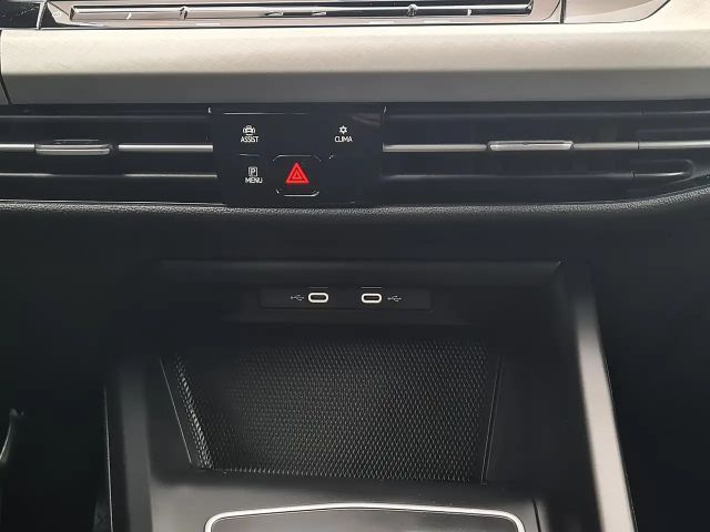 Volkswagen Golf DSG Life Variant