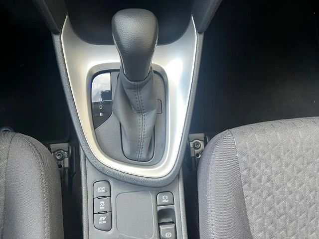 Toyota Yaris Cross 4x2 City