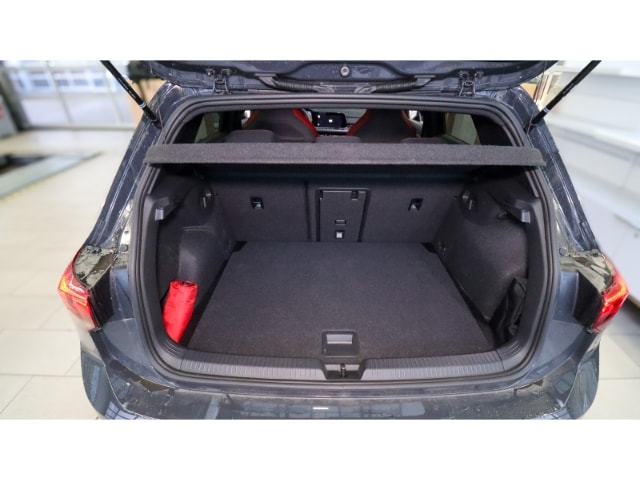 Volkswagen Golf 2.0 TSI Golf VIII