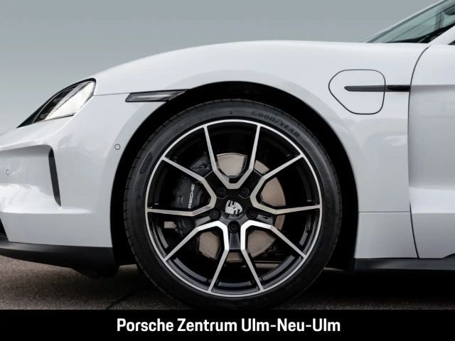 Porsche Taycan Sport Turismo