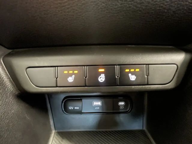 Kia Sportage Silber 1,6 TGD