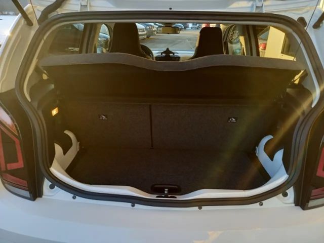 Volkswagen e-up! Style