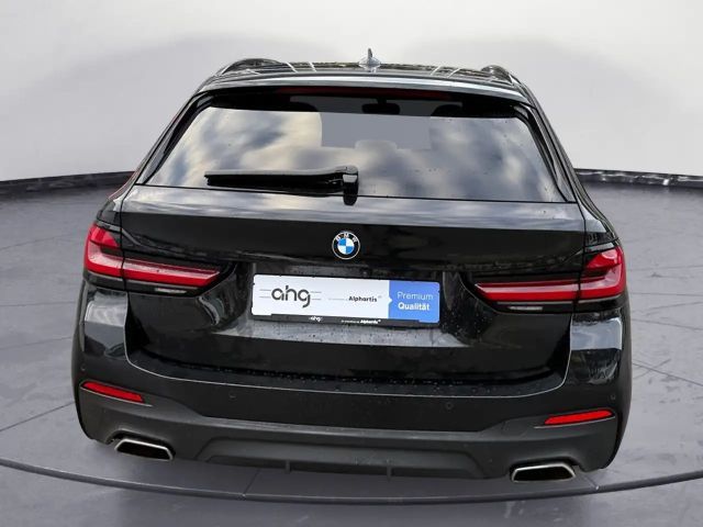 BMW 530 530d M-Sport Touring xDrive