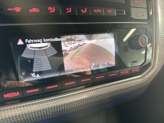 Volkswagen e-up! Plus Style