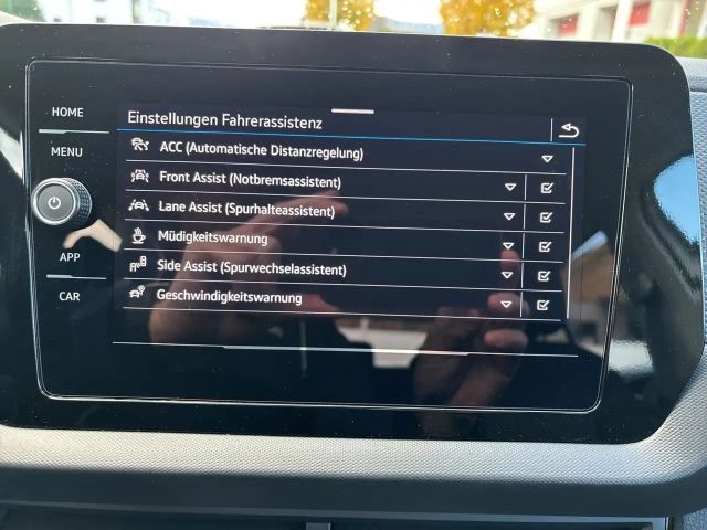 Volkswagen T-Cross 4Me TSI