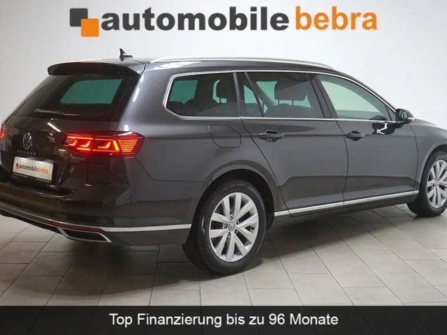 Volkswagen Passat DSG Elegance Elegance