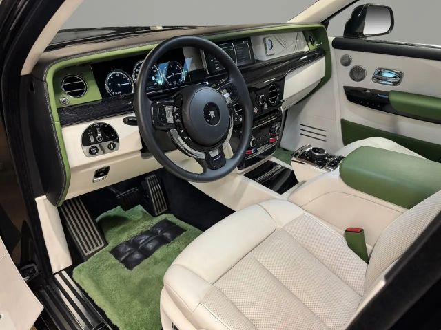Rolls-Royce Phantom Extended (EWB) "The Connoisseur"