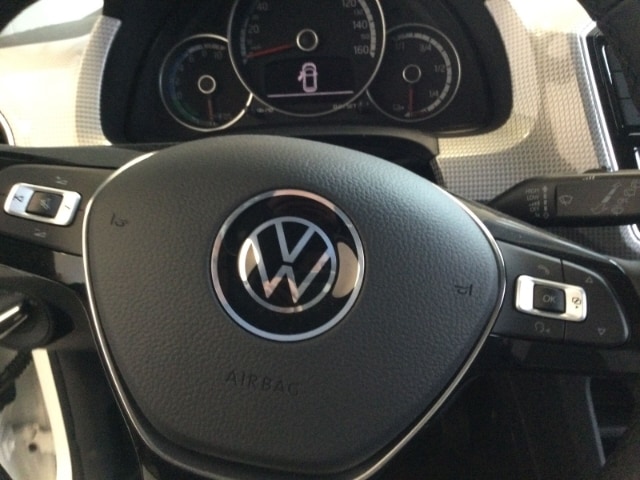 Volkswagen e-up! e - Edition 61 kW 32,3 kWh 1-Gang-Automatik