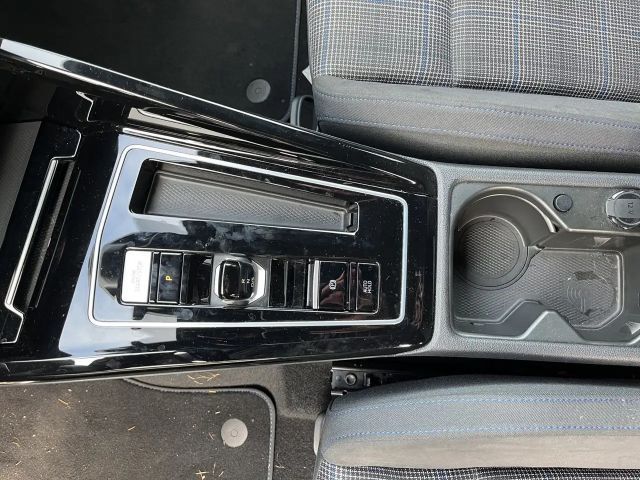 Volkswagen Golf DSG GTE eHybrid