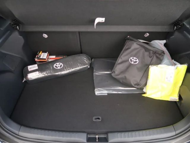 Toyota Yaris Hatchback Hybride VVT-i