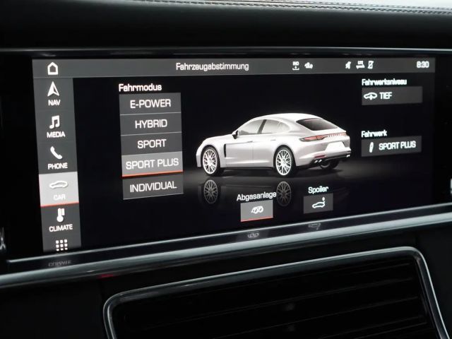 Porsche Panamera 4 E-Hybrid