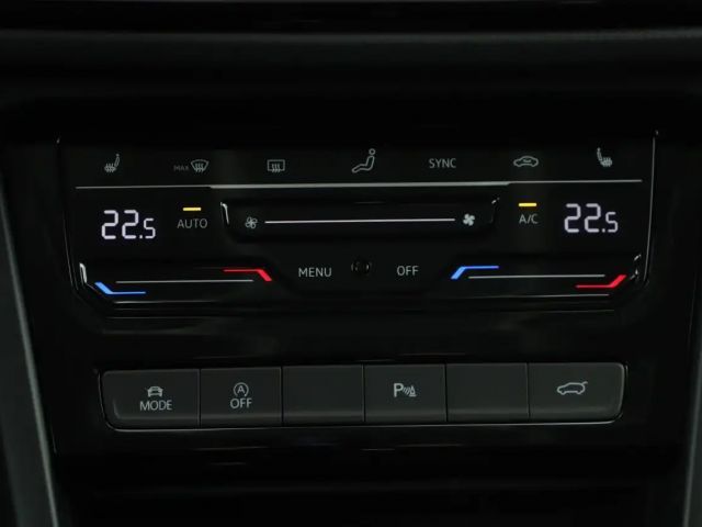 Volkswagen Touran 1.5 TSI DSG R-Line