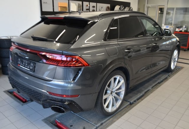 Audi RS Q8 Quattro