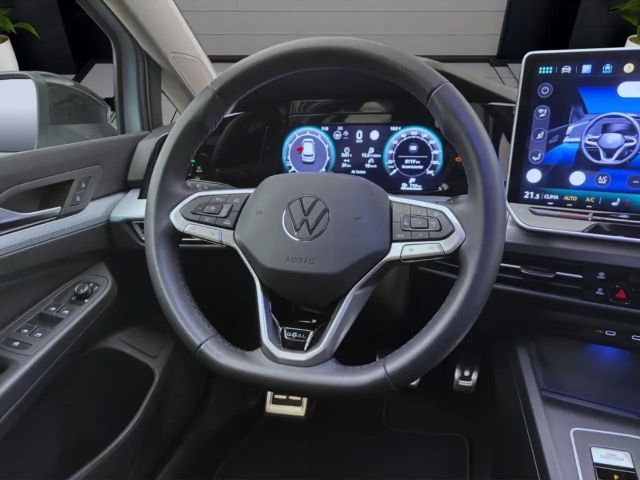 Volkswagen Golf 1.5 eTSI DSG