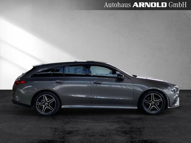 Mercedes-Benz CLA 200 AMG Line Shooting Brake
