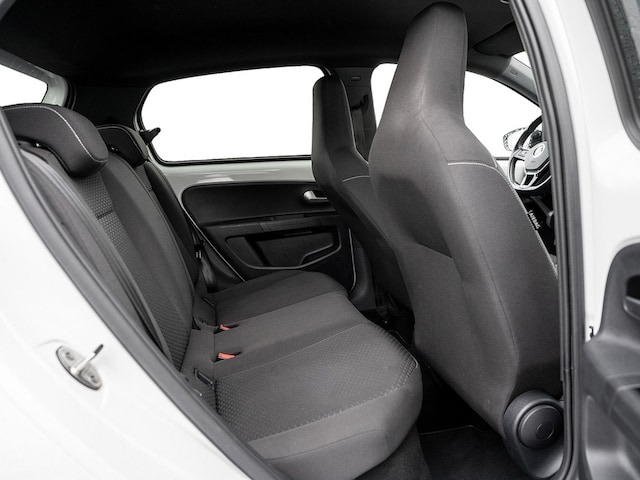 Volkswagen up! Active