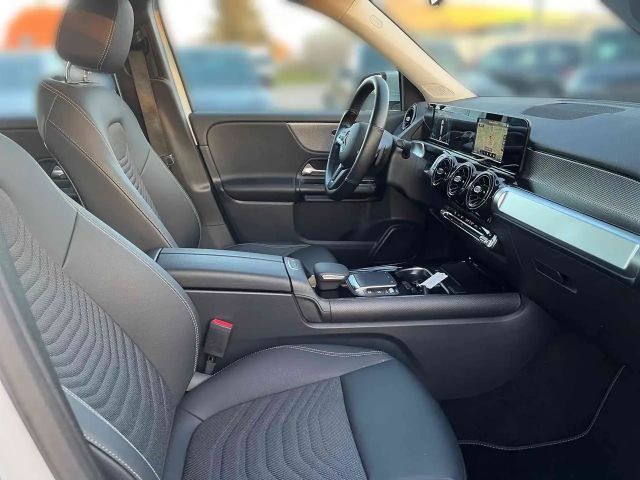 Mercedes-Benz GLB 200 4MATIC GLB 200 d