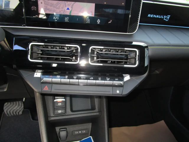 Renault 4 Comfort E-Tech Iconic