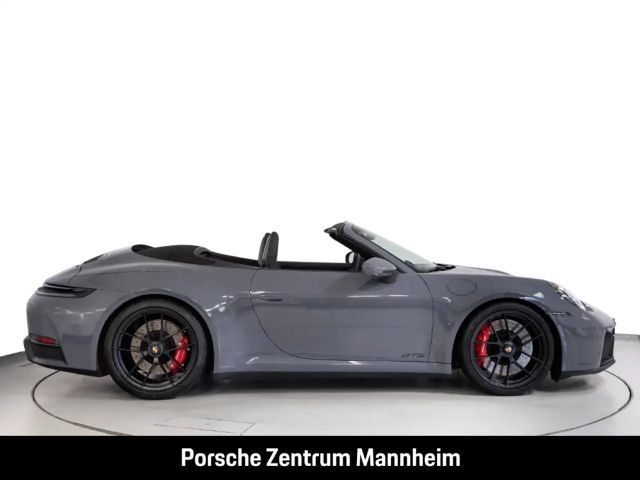 Porsche 992 4 Cabrio Carrera GTS