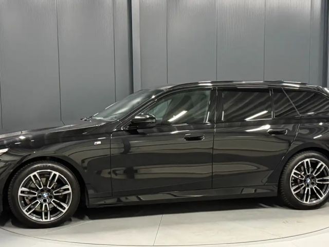 BMW 520 520d M-Sport Touring