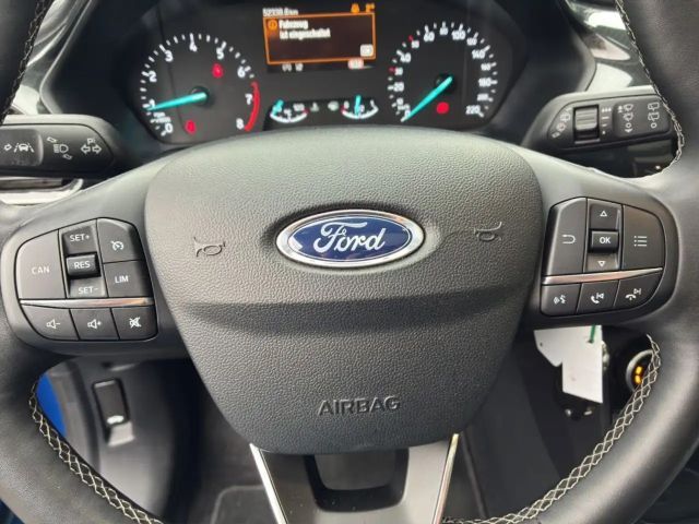 Ford Puma EcoBoost Titanium