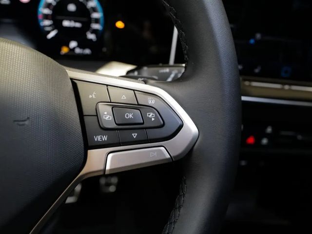 Volkswagen Golf 1.5 eTSI DSG Golf VIII