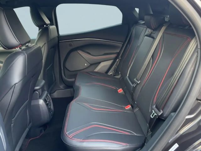 Ford Mustang Mach-E AWD