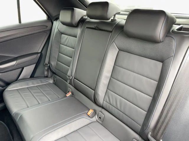 Volkswagen T-Roc R / R-Performance / Akrapovice