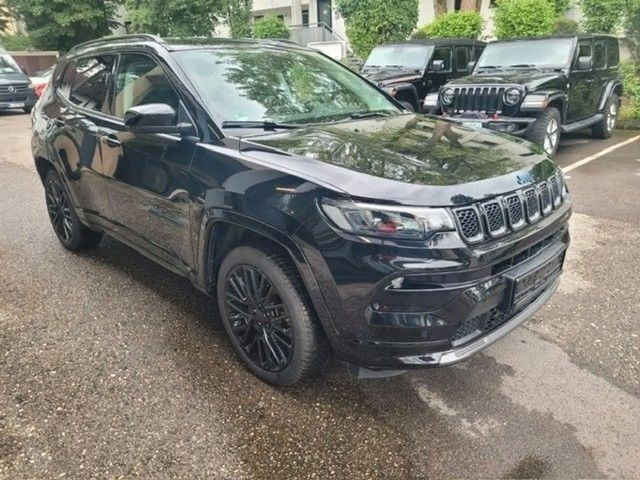 Jeep Compass 4x4 Hybrid
