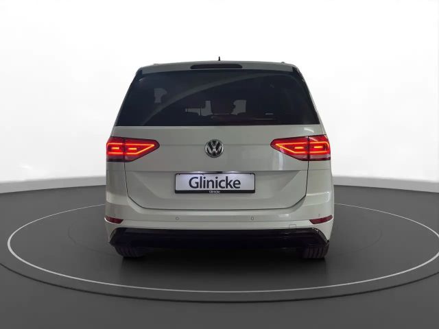 Volkswagen Touran 1.5 TSI R-Line