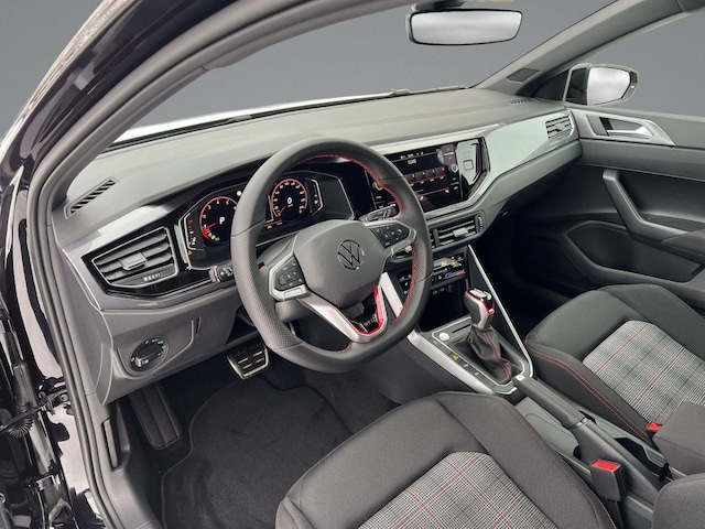 Volkswagen Polo 2.0 TSI DSG GTI