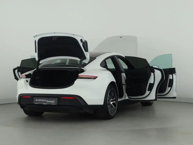 Porsche Taycan Plus LED*Panorama*Bose*PDC*Kamera*DAB*20"