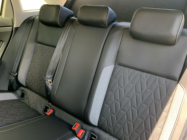 Volkswagen Taigo Taigo GOAL 1,0TSI 70kW PDC LED ALU CARPLAY