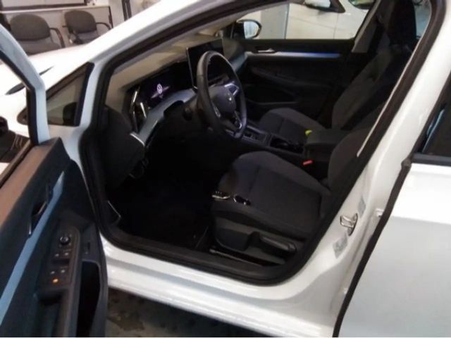 Volkswagen Golf 1.5 TSI eHybrid